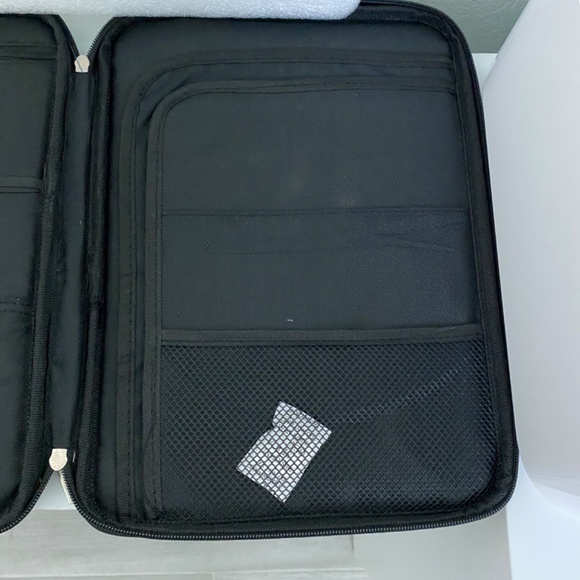 Tablet Sleeve - Picture 7 of 9